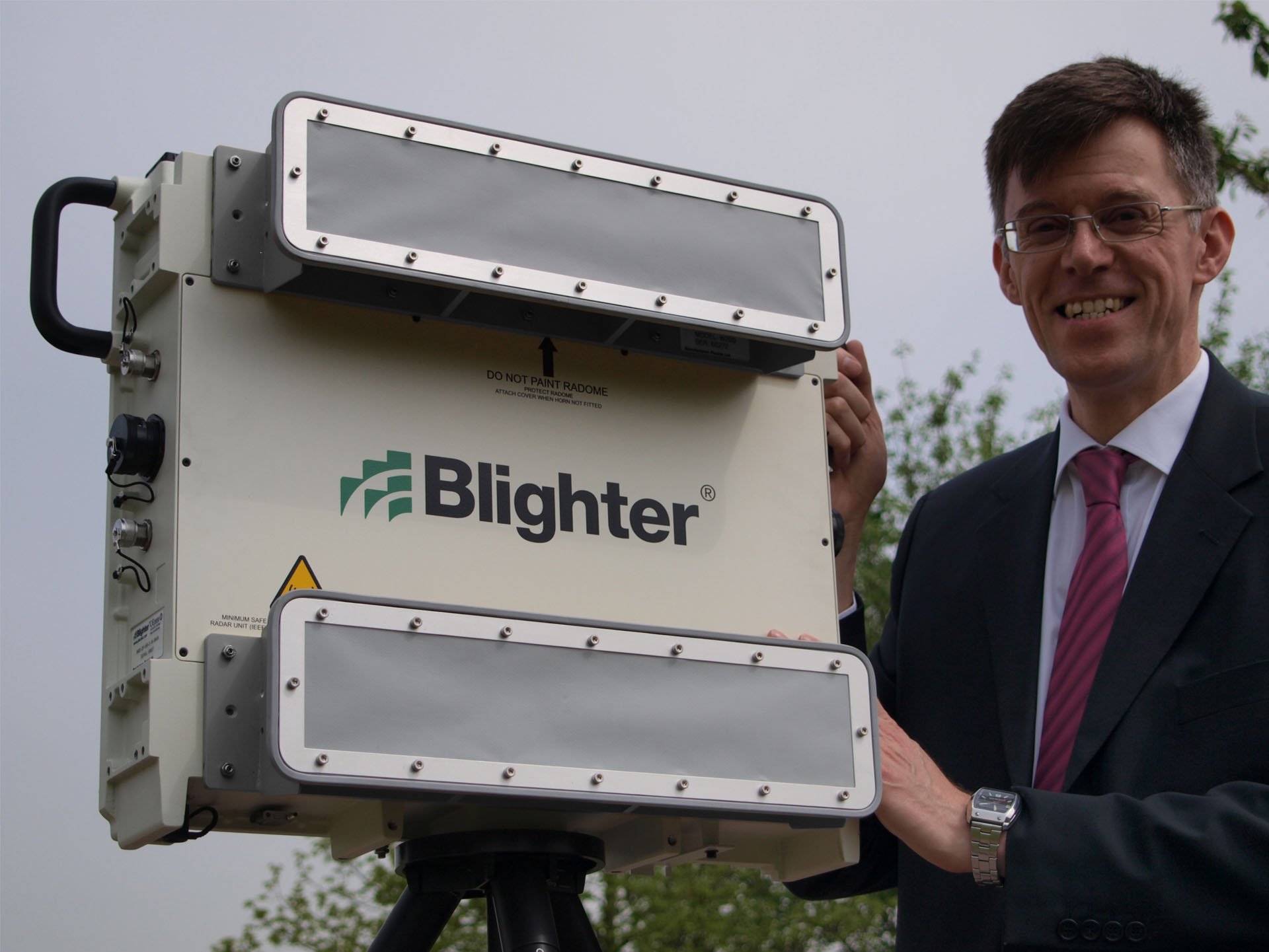 Blighter B400 Radars Enhance Perimeter Security At Heathrow Blighter B400 Radars Enhance Perimeter Security At Heathrow